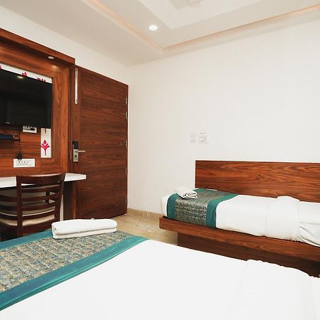 Hotel Kabir Palace Karol Bagh New Delhi Exterior photo