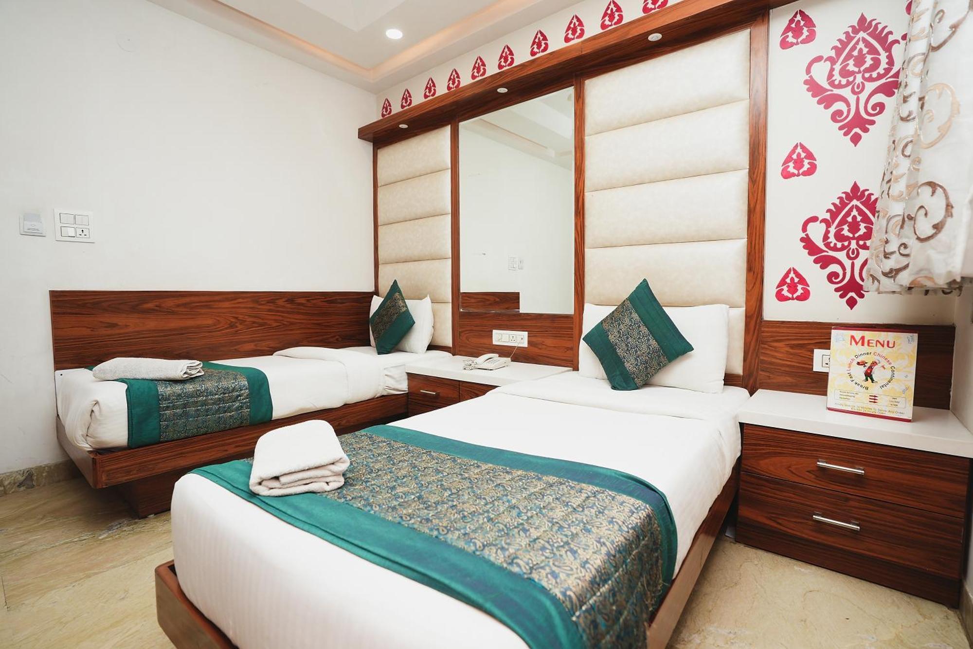 Hotel Kabir Palace Karol Bagh New Delhi Exterior photo